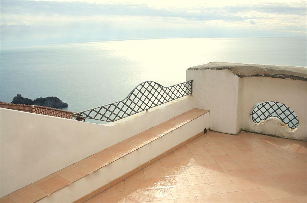Belvedere Amodeo - Terrace, Seaview, Wifi Conca dei Marini Exterior photo